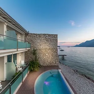 3* Hotel Vega